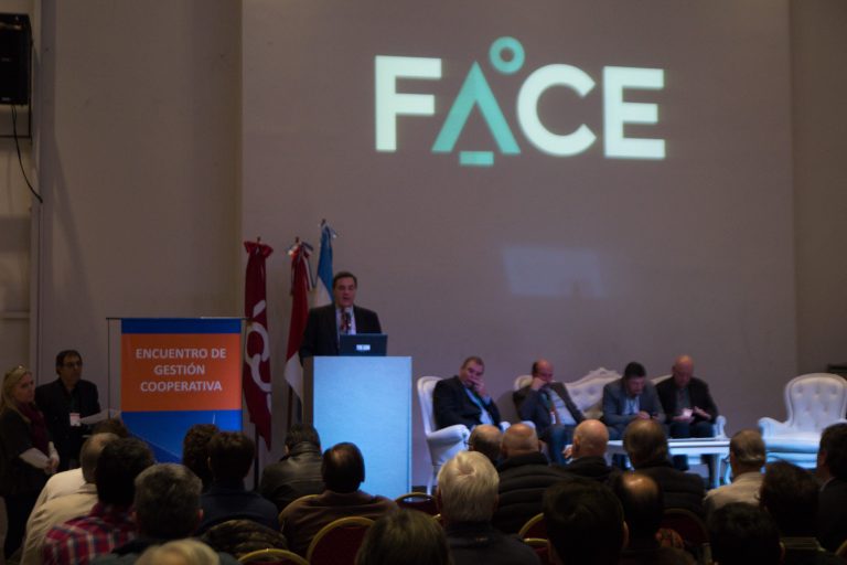 FAESS y FACE firman convenio para desarrollar cursos de RCP y PA
